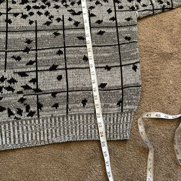 VTG Barnaby Crew Neck Sweater Geometric Black Gray Long Sleeve - Mens Size Med - Picture 8 of 8